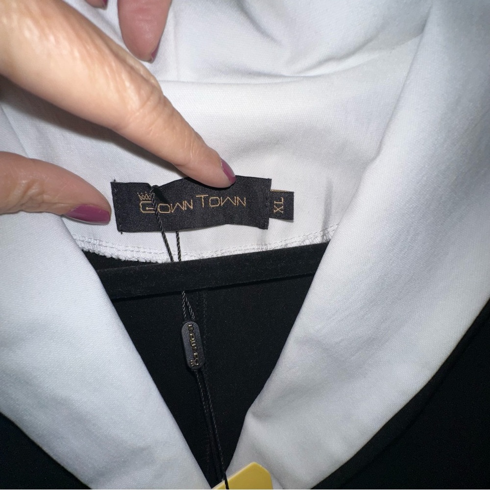 1950’s Inspired Elegant Black and White Women's Dress - xl -nwt - Picture 3 of 10